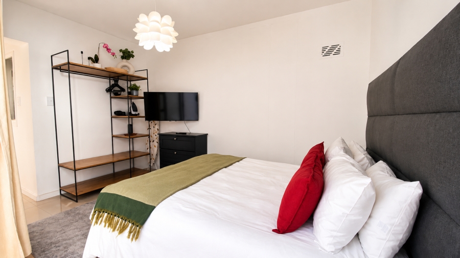 To Let 0 Bedroom Property for Rent in Tamboerskloof Western Cape